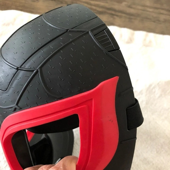 Spider Man Into The Spider Verse Miles Morales Hero FX Mask Sound Effects Kids - Picture 5 of 5